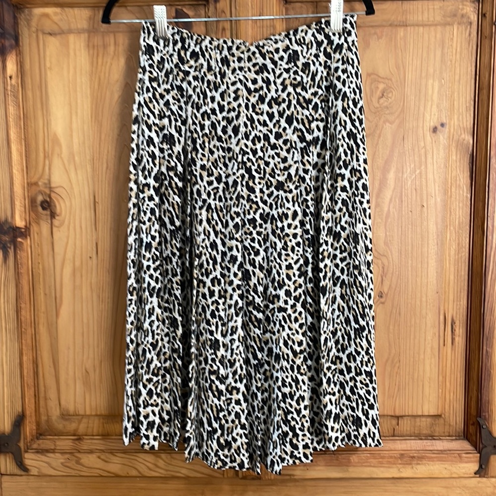 J Crew Pleated Skirt Sz 2